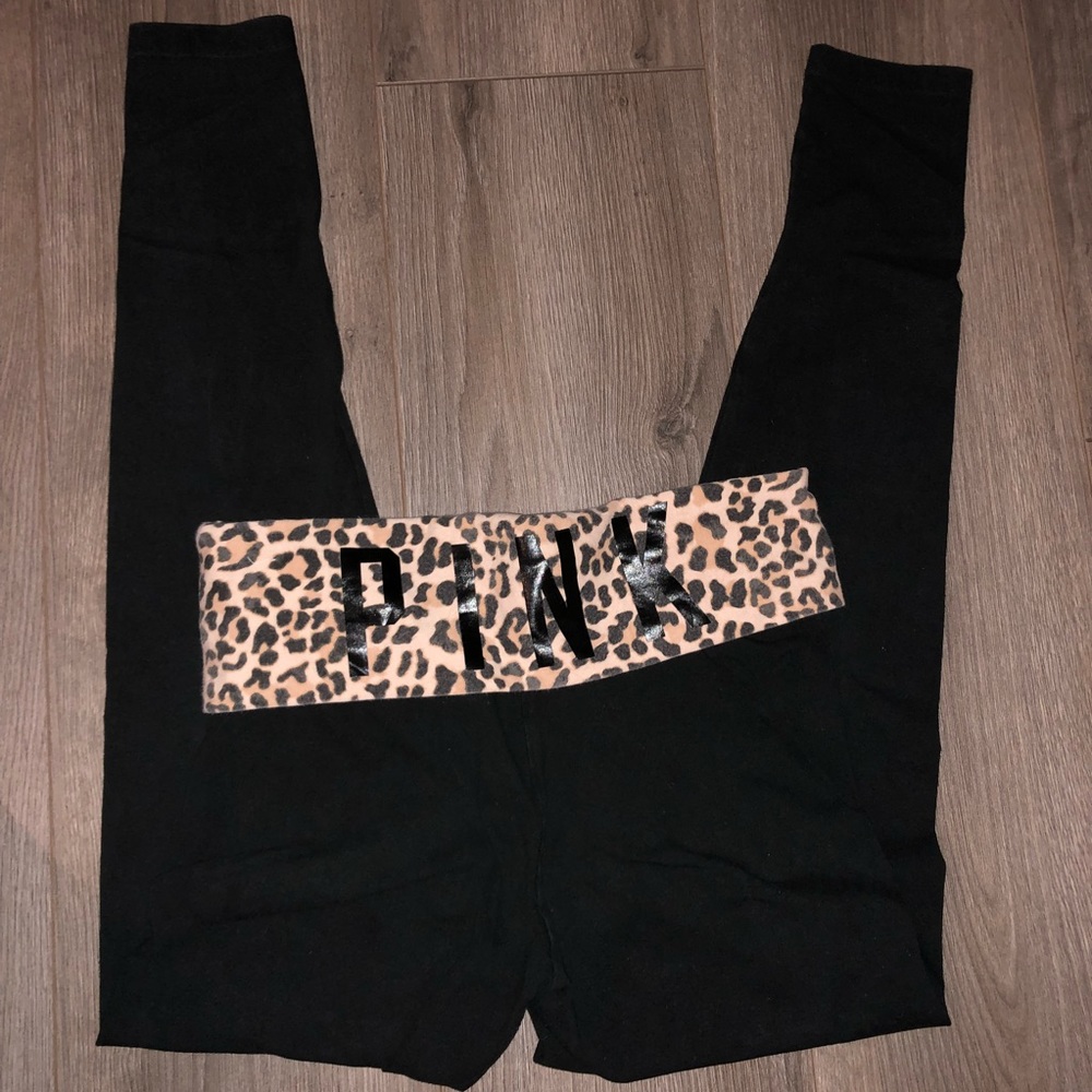 VS Pink Cheetah print leggings